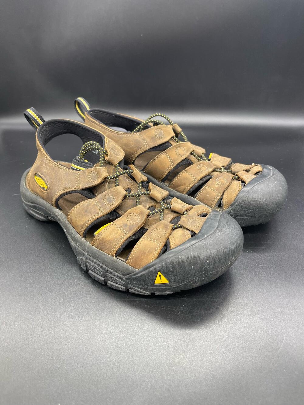 Keen Newport Men's Drawstring Waterproof Sandals Size 8.5"